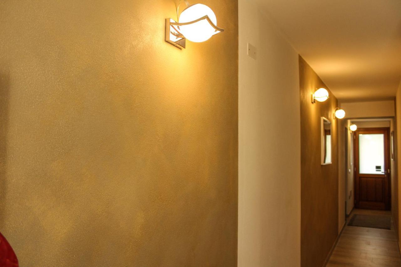 B&B L'Arte E Di Casa Mirano Bagian luar foto