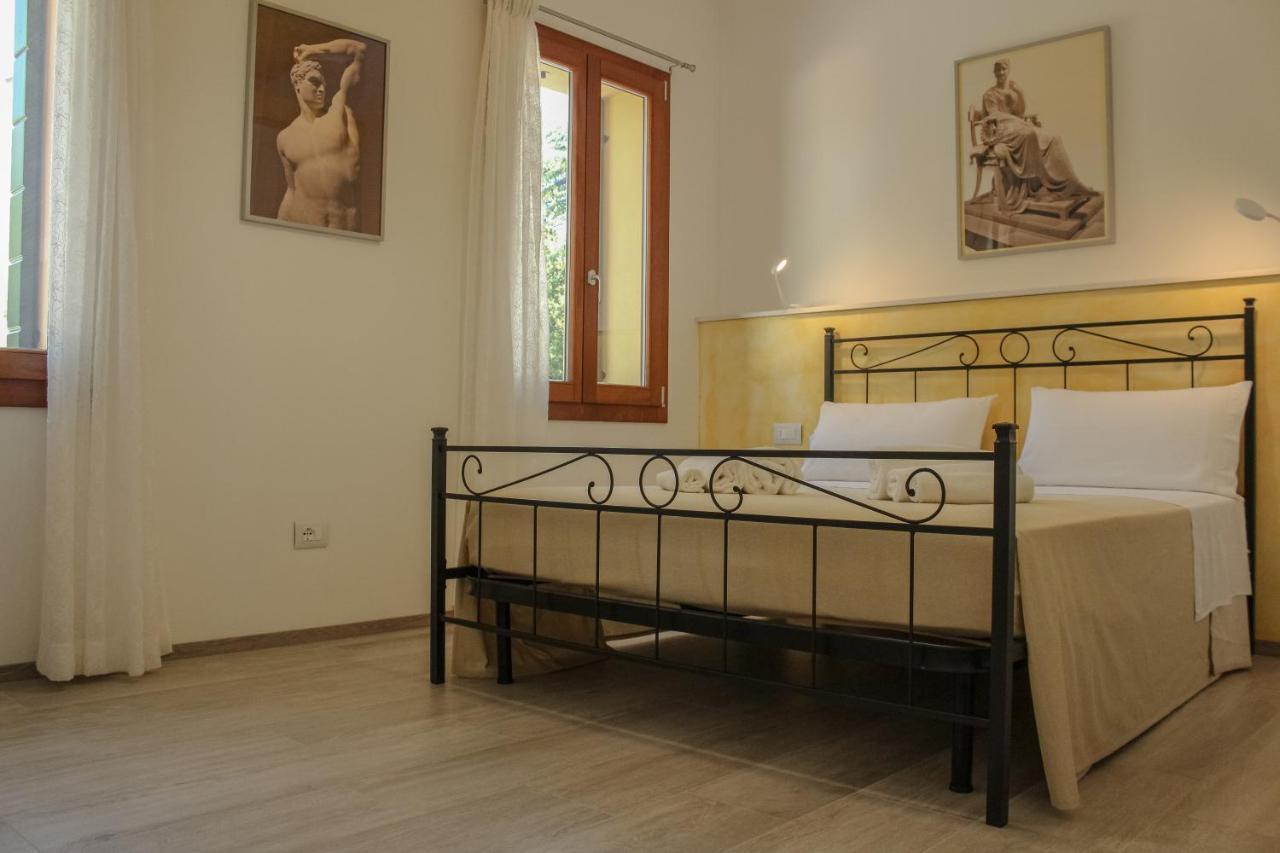 B&B L'Arte E Di Casa Mirano Bagian luar foto